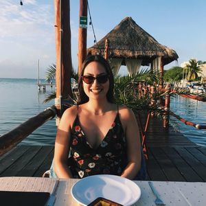 Meet your Posher, Leah